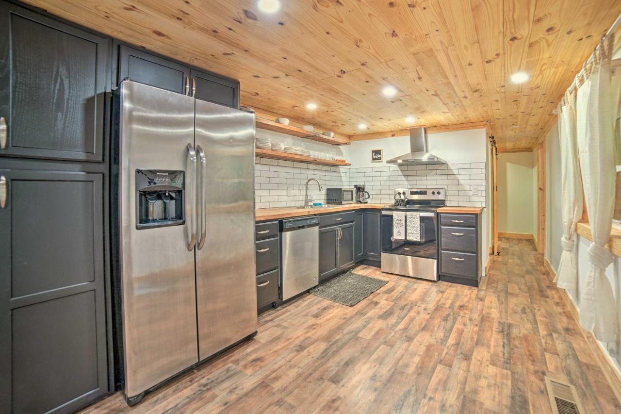 Villa Creekside Ranch With Porch About 2 Mi To Pkwy Pigeon Forge Exterior foto