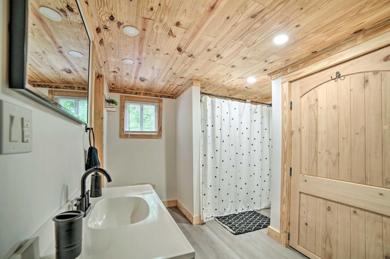 Villa Creekside Ranch With Porch About 2 Mi To Pkwy Pigeon Forge Exterior foto