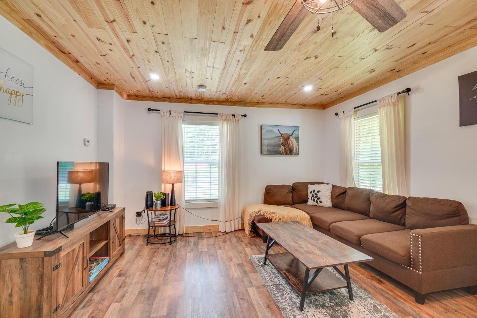 Villa Creekside Ranch With Porch About 2 Mi To Pkwy Pigeon Forge Exterior foto